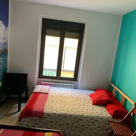 Ideal Grupos Grandes Barrio Humedo * Leon