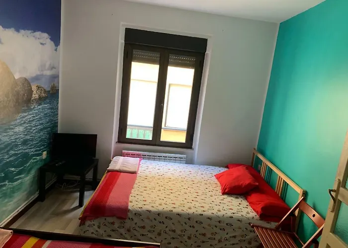 Ideal Grupos Grandes Barrio Humedo * León